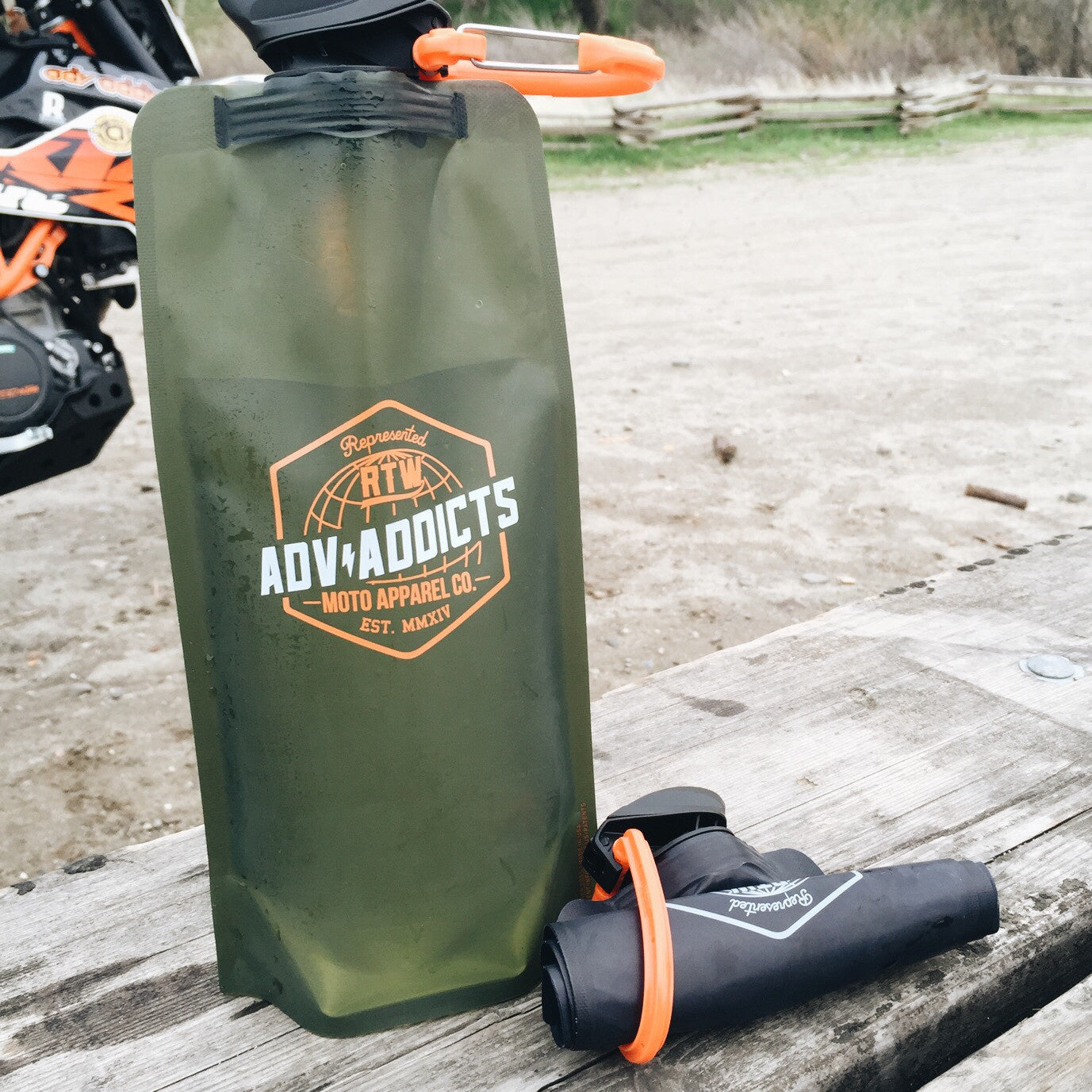 ADV ADDICTS x Vapur Eclipse Flexible Bottle