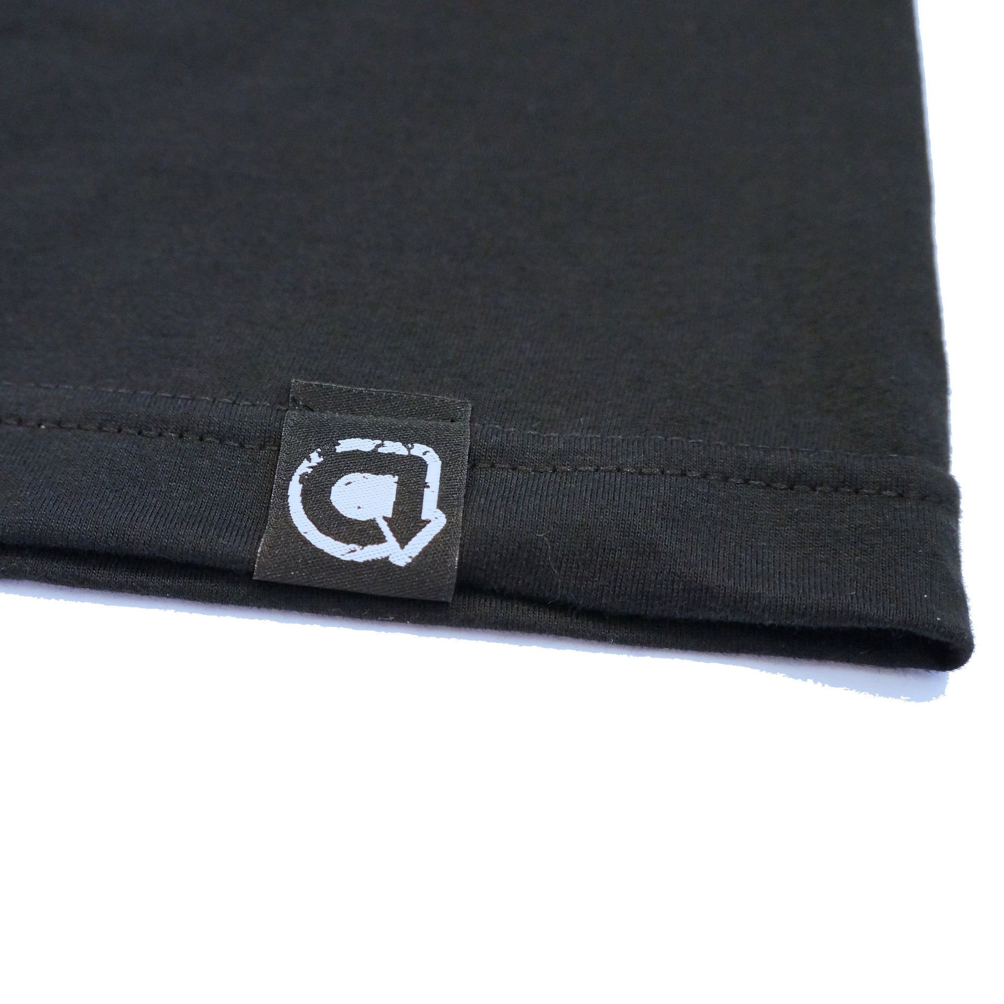 ADDICTS TEE