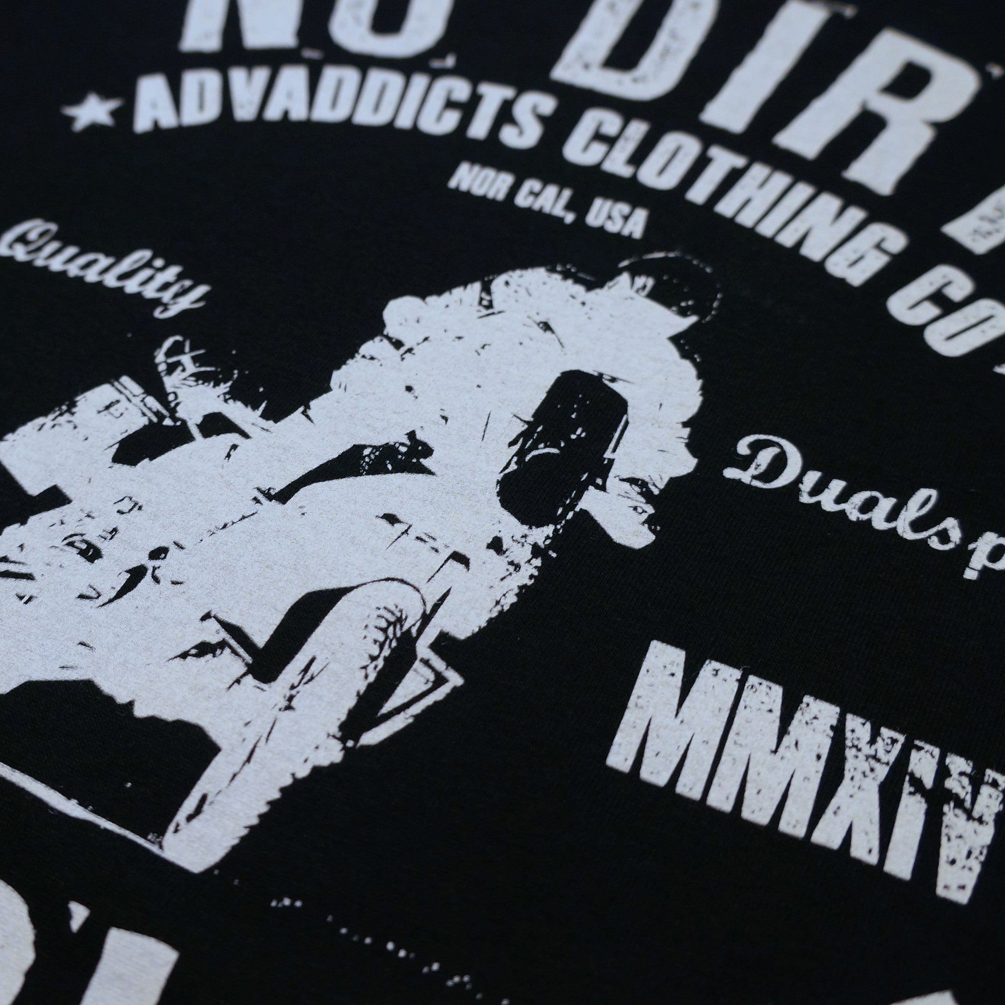 DIRT & GLORY TEE