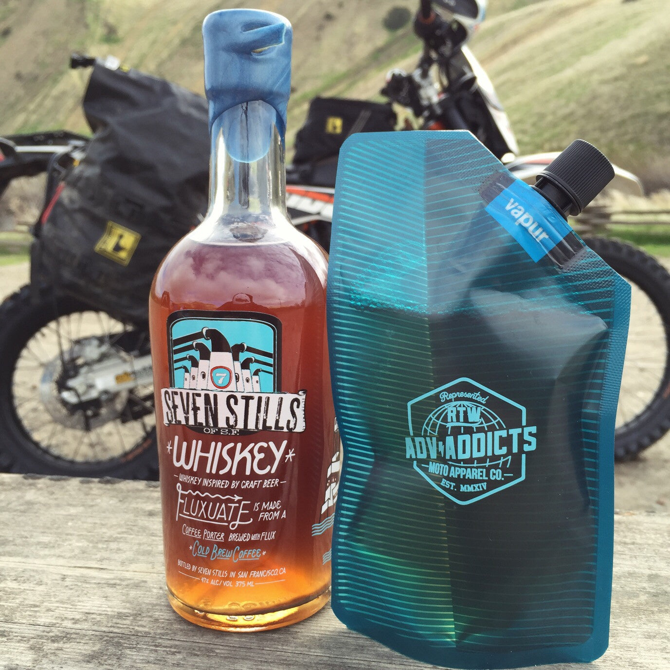 ADV ADDICTS x Vapur Incognito Flask